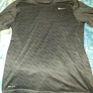 Nike Men's T-Shirt Medium
